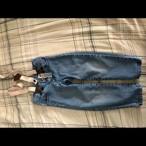 Toddler pants with removable spenders